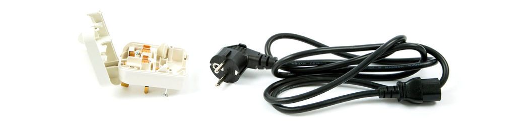 Adapter SCP3 European Schuko plug EF to type G plug (UK) with grounding. 13 Amp fused. 2 colours (black + white).