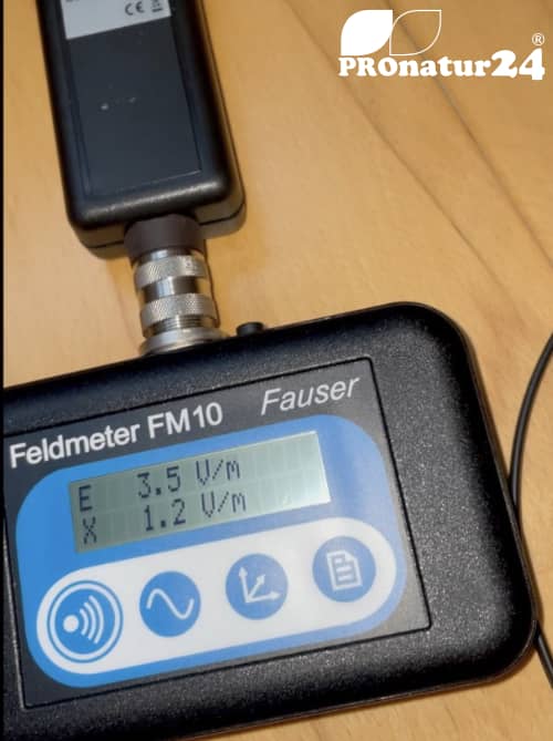 Potential-free LF measurement inside the shielding tent with earth connection