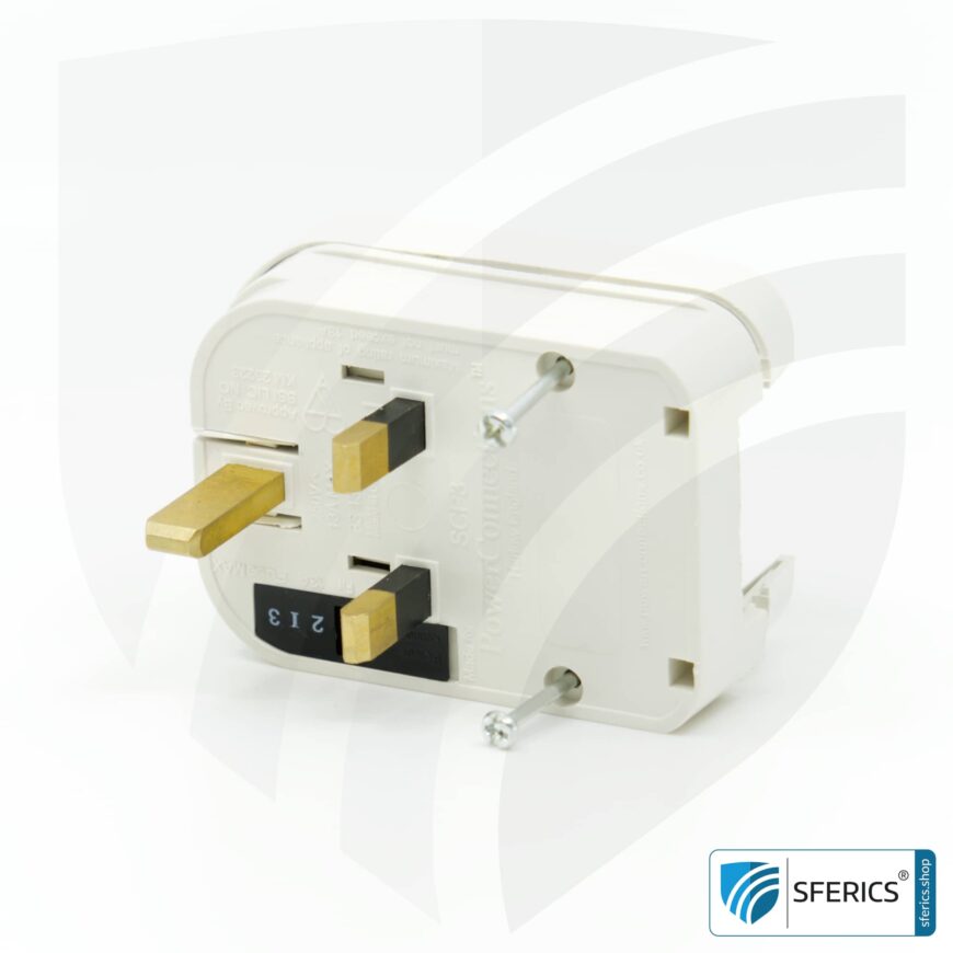 Adapter SCP3 Schuko plug type EF to UK plug type G | with high quality grounding and 13 amp fuse | travel adapter