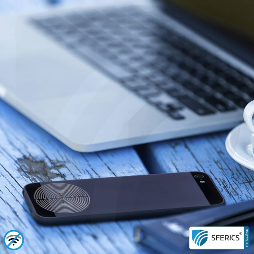 FAZUP antenna patch | edition GOLD | ferrite core for the wired headset included | innovative technology against electrosmog | protects against unnecessarily high radiation from your own mobile phone