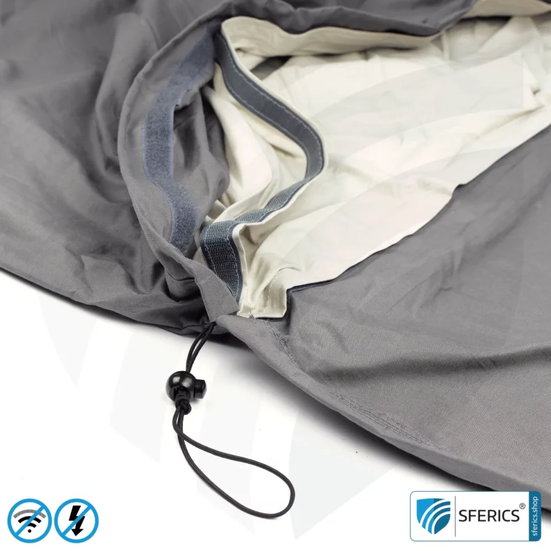 Shielding sleeping bag Electrosmog PRO | mobile radiation protection against WIFI, cell phone, LTE, 5G, ... with efficiency over 99.99% (42 dB) | free-standing, without ceiling suspension | LF groundable